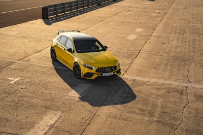 Mercedes-Benz pics