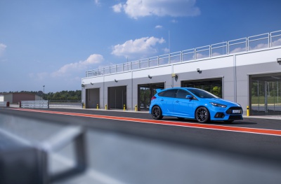 Ford japan racing rim details