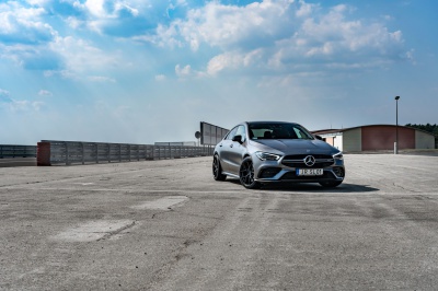 Mercedes-Benz pics