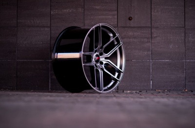 JR25 Hyper Black