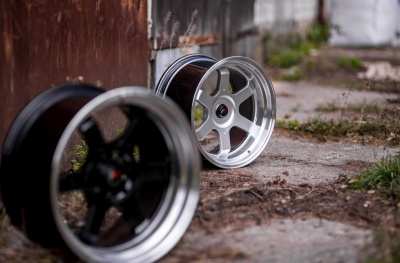 JR12 japan racing wheels details