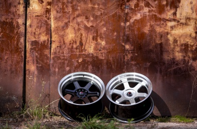 JR12 japan racing rim details