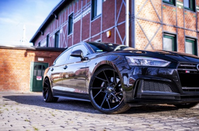 Audi japan racing wheels details