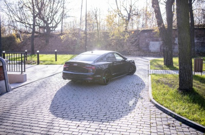 Audi JR33