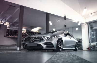 Mercedes-Benz JR36