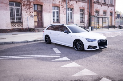 Audi A4 / S4 / RS4