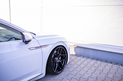 Volkswagen japan racing rim details