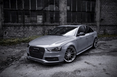 Audi A4 / S4 / RS4