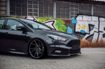 Ford japan racing wheels