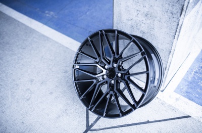 JR38 Black Brushed Tinted Face