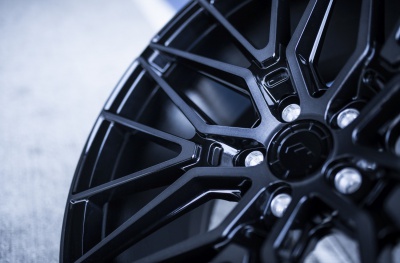JR38 Black Brushed Tinted Face