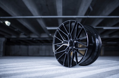JR38 Black Brushed Tinted Face