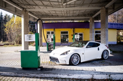 Nissan pictures