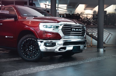 Dodge japan racing rim details
