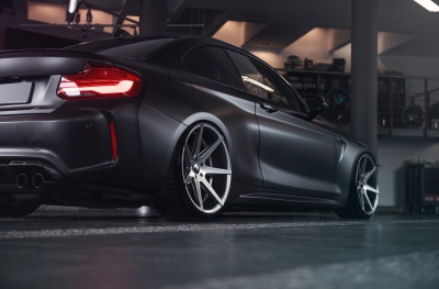 BMW Hyper Black