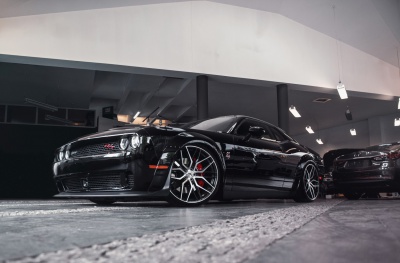 Dodge Gloss Black Machined Face