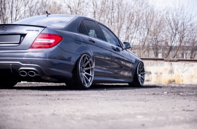 Mercedes-Benz Hyper Black