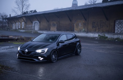 Renault pictures