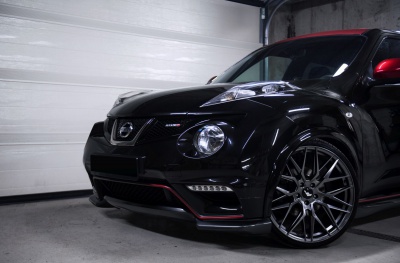 Nissan japan racing rim details