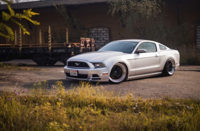 Ford JR6