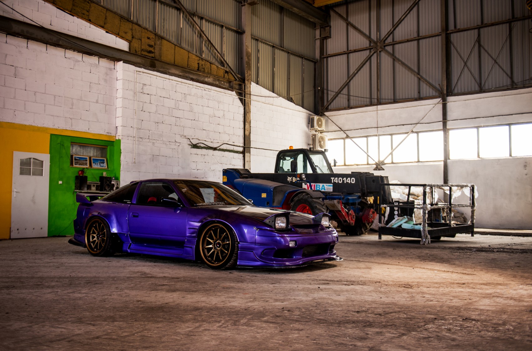 Nissan gallery