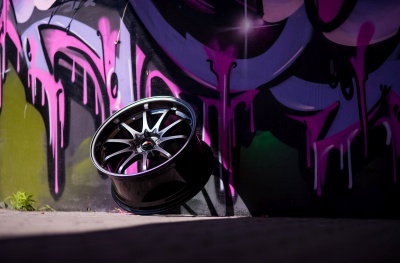 JR5 Hyper Black