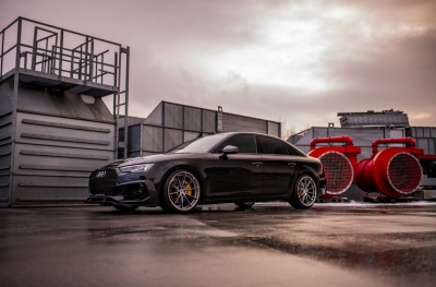 Audi Hyper Black