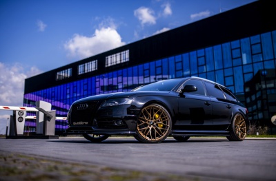 Audi A4 / S4 / RS4