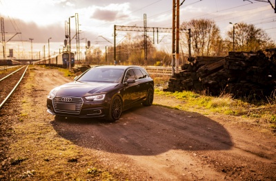 Audi A4 / S4 / RS4