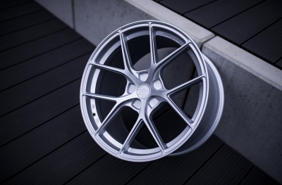 SL01 Matt Silver