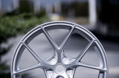 SL01 Matt Silver