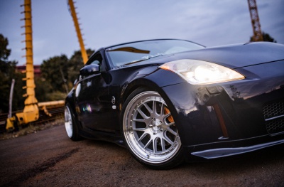 Nissan pictures