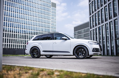 Audi Q7 / SQ7