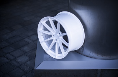 JR37 White