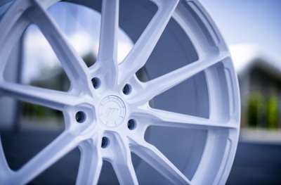 JR37 White