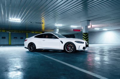 BMW 4 Series / M4