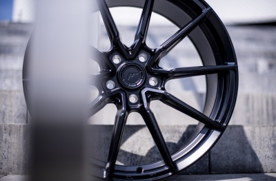 SL02 Matt Black