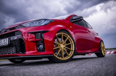 Toyota japan racing wheels details
