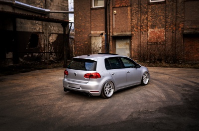 Volkswagen japan racing wheels details