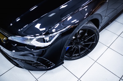 Volkswagen japan racing wheels details