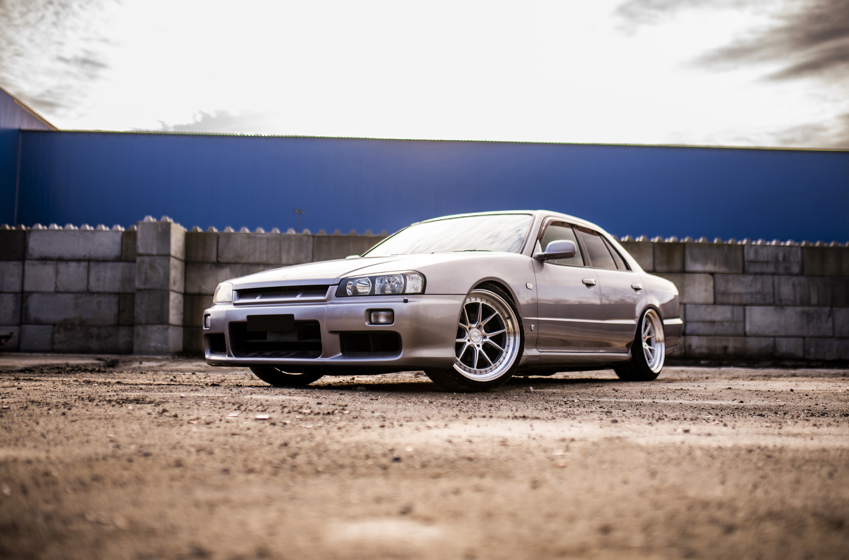 Nissan gallery