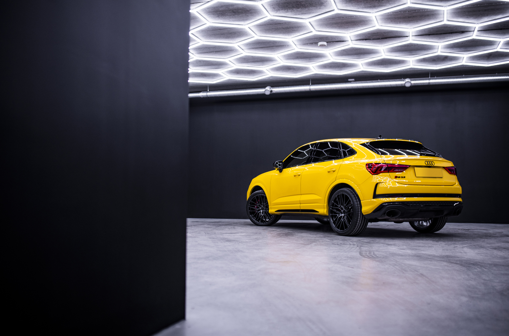 AUDI RSQ3 - VEHICLE GALLERY
