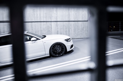 Audi japan racing wheels details