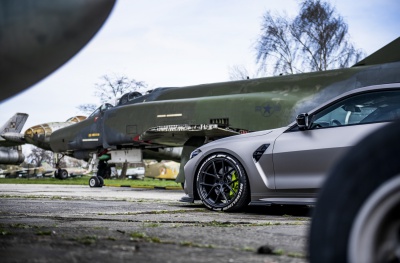 BMW 4 Series / M4
