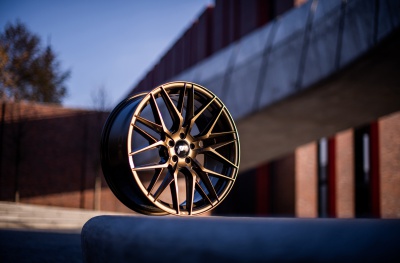 JR28 Gloss Bronze