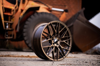 JR28 Gloss Bronze