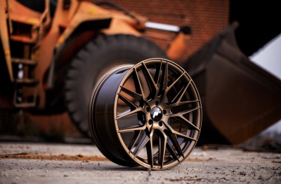 JR28 Gloss Bronze