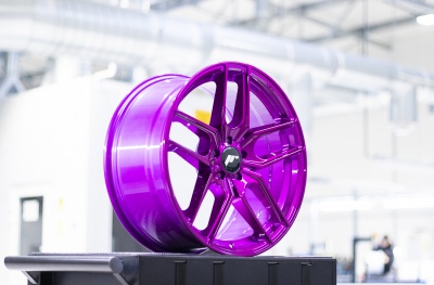 JR25 Gloss Candy Violet