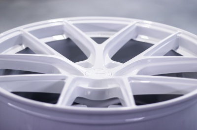 SL01 Gloss White