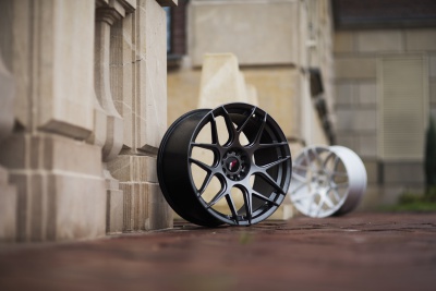 JR18 japan racing wheels details